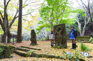 仁聞（にんもん）菩薩入寂の地とも伝わる旧千燈寺跡