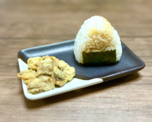 しいたけ天おにむすび