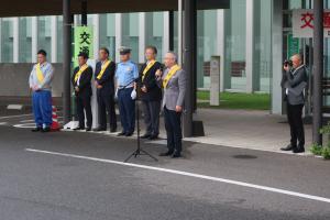 市長があいさつを申し上げています