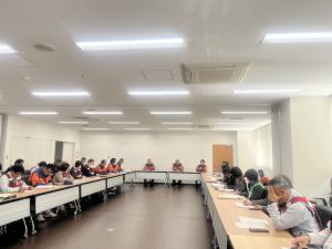 市長らが訓練を行っています