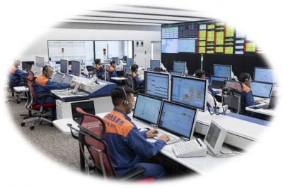 おおいた消防指令センター室内の画像