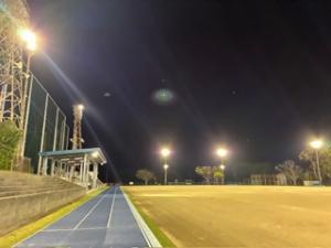 陸上競技場の照明