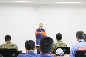 市長があいさつを申し上げています