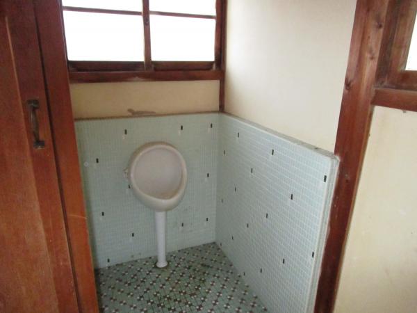 トイレ小