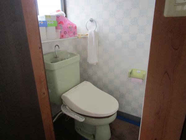 トイレ大