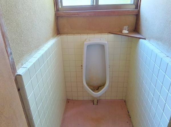 トイレ小