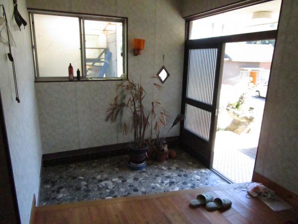 玄関