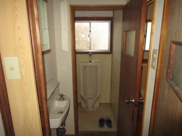 トイレ小