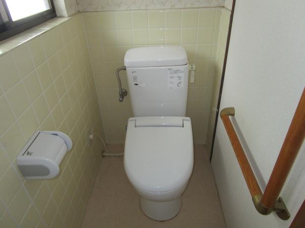 トイレ大