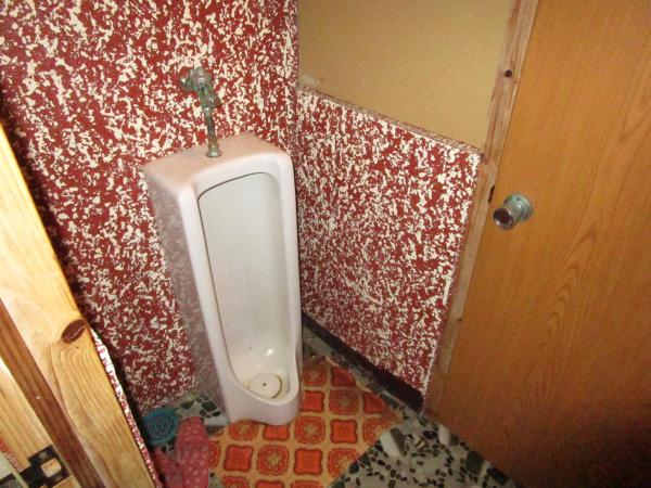 トイレ小