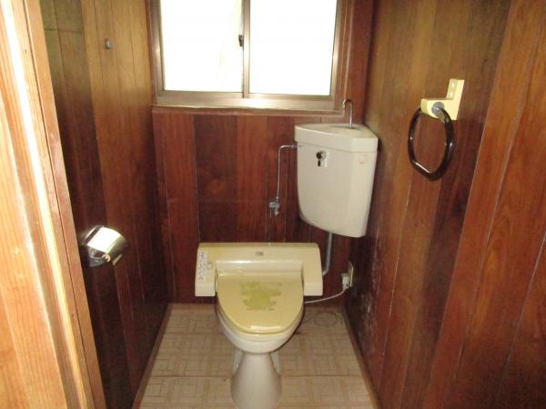 トイレ大