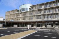 国東市役所 本庁舎の写真